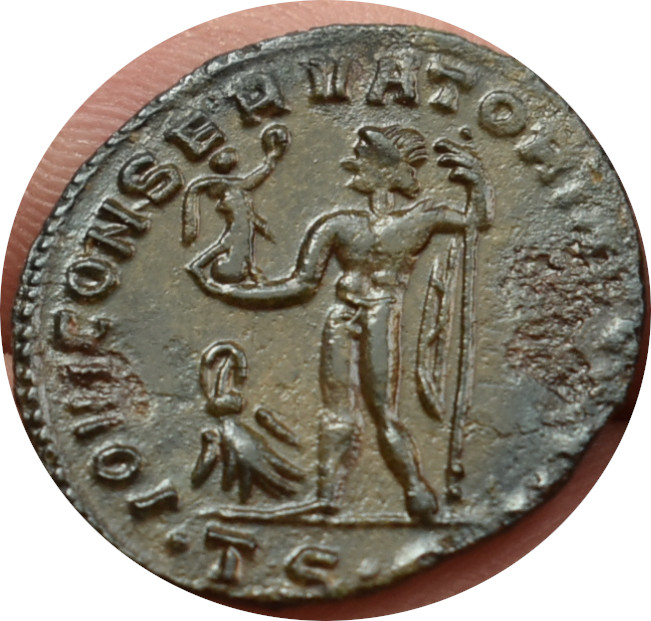 Constantinus I. 306-337 Follis