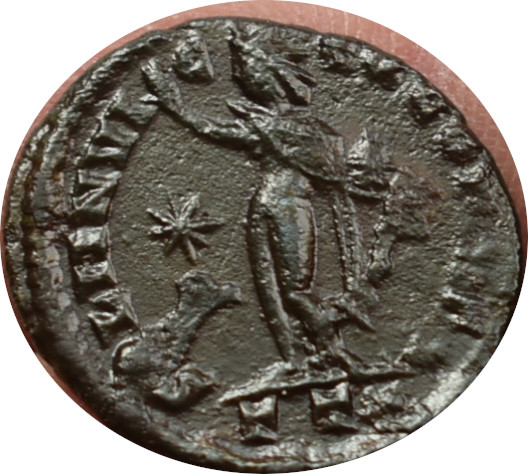 Constantinus I. 306-337 Follis
